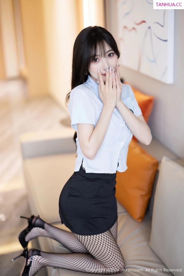 林星阑  [XiuRen]高清写真图 2024.06.04 No.8650 林星阑 黑丝美腿第10张图片